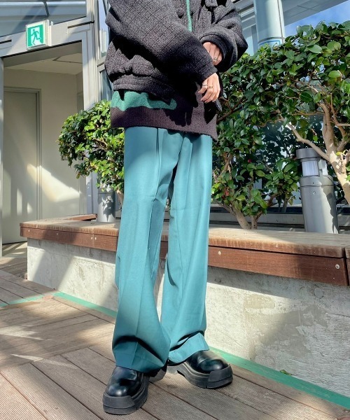 Chikashitsu +(チカシツプラス)の「【Chikashitsu +/チカシツプラス】2 button slacks/2ボタン スラックス センタープレス デザイン パンツ(スラックス・メンズ・ブラック/ブラウン/グレー/グリーン・S/M)」の17枚目の写真