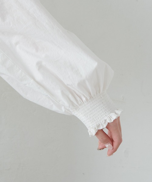 PUAL CE CIN(ピュアルセシン)の「布帛インナーブラウス付ニットベスト(ニット/セーター・レディース・キナリ/グレー・FREE)」の15枚目の写真