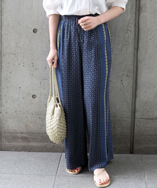 SHIPS any（シップス エニィ）の「SHIPS any: パネル プリント イージー パンツ〈ウォッシャブルアイテム〉◇（その他パンツ・レディース・ネイビー/パープル・ONE SIZE）」の6枚目の写真