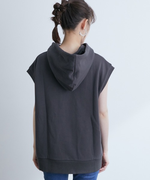 VIS(ビス)の「【WEB限定】ミニ裏毛フレンチスリーブパーカー(パーカー・レディース・オフホワイト/スミクロ/ブルー系その他6・FREE)」の7枚目の写真