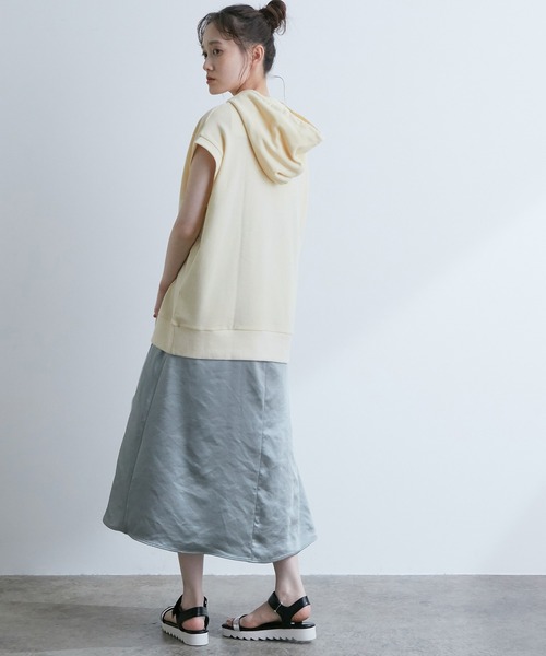 VIS(ビス)の「【WEB限定】ミニ裏毛フレンチスリーブパーカー(パーカー・レディース・オフホワイト/スミクロ/ブルー系その他6・FREE)」の20枚目の写真