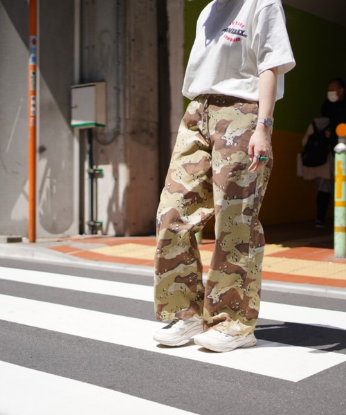 AVIREX（アヴィレックス）の「リラックスイージーパンツ/ RELAX EASY PANTS（その他パンツ・レディース・グリーン系カモフラージュ/Nat・FREE）」の12枚目の写真