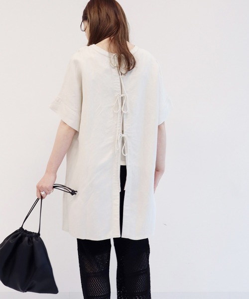 AMERICAN HOLIC（アメリカンホリック）の「バックオープンリネンブレンドチュニック　＊〇（Tシャツ/カットソー・レディース・チャコールグレー/グリーン/ストライプ/ライトベージュ・FREE）」の3枚目の写真