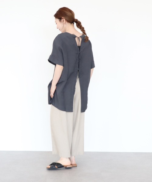 AMERICAN HOLIC（アメリカンホリック）の「バックオープンリネンブレンドチュニック　＊〇（Tシャツ/カットソー・レディース・チャコールグレー/グリーン/ストライプ/ライトベージュ・FREE）」の11枚目の写真