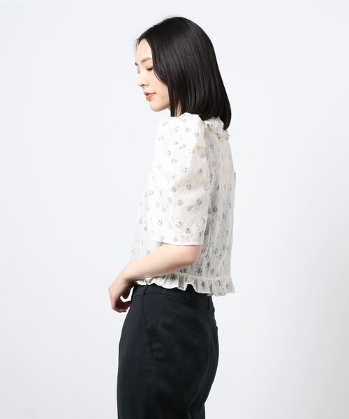美品❣️スナオクワハラ フリル付き半袖Tシャツ スナオクワハラ フリンジ付き 黒 半袖Tシャツ ビーズ - メルカリ