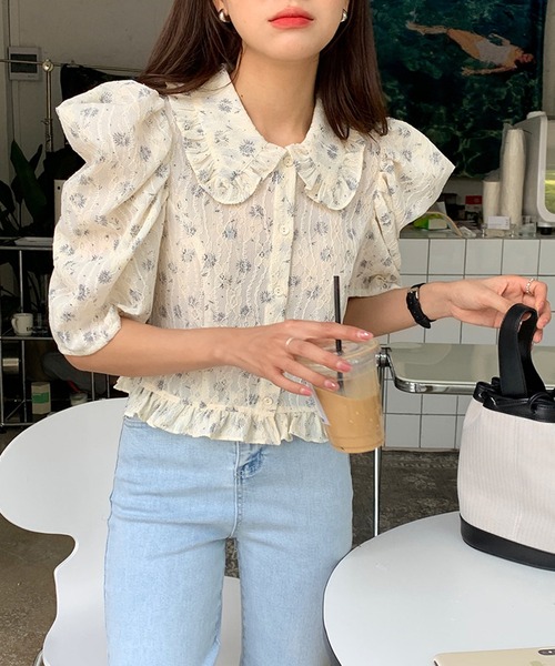 美品❣️スナオクワハラ フリル付き半袖Tシャツ スナオクワハラ 花柄プリント フレアTシャツ 限定品
