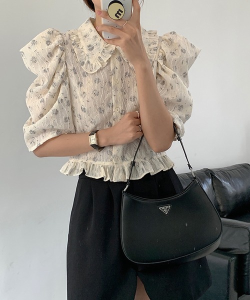 美品❣️スナオクワハラ フリル付き半袖Tシャツ スナオクワハラ フリンジ付き 黒 半袖Tシャツ ビーズ - メルカリ