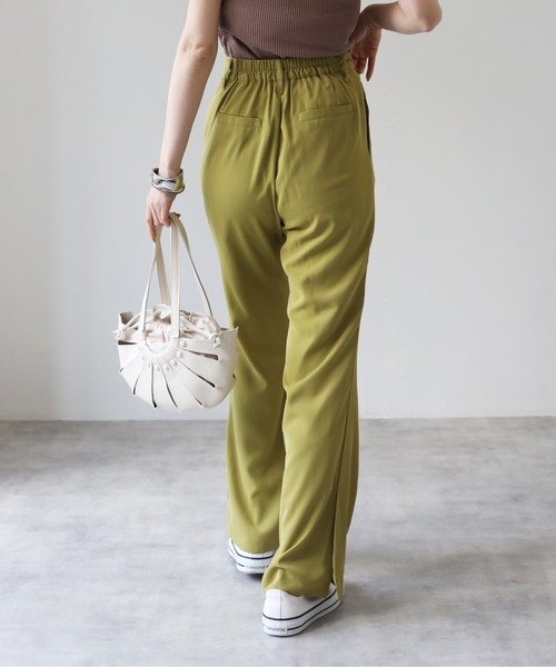 4youstory（フォーユーストーリー）の「薄エステルツイルカラーフレアパンツ（その他パンツ・レディース・オフホワイト/イエロー/オレンジ/グリーン・FREE）」の7枚目の写真