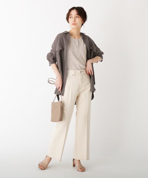 OPAQUE.CLIP（オペークドットクリップ）の「◆CAFFISI ドレープツイル リラクシーシャツジャケット【WEB限定カラー・サイズ】（シャツ/ブラウス・レディース・サンドベージュ/ブラック系7/ガンメタ/キャメル・42/38/40）」の17枚目の写真