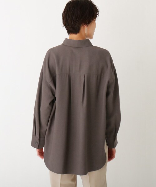 OPAQUE.CLIP（オペークドットクリップ）の「◆CAFFISI ドレープツイル リラクシーシャツジャケット【WEB限定カラー・サイズ】（シャツ/ブラウス・レディース・サンドベージュ/ブラック系7/ガンメタ/キャメル・42/38/40）」の7枚目の写真