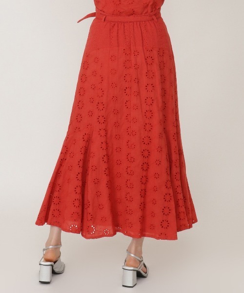 REDYAZEL（レディアゼル）の「コットンレース柄ドッキングフレアスカート（スカート・レディース・ネイビー/レッド/オフホワイト・SMALL/MEDIUM）」の4枚目の写真