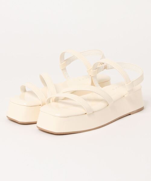 ems excite（エムズエキサイト）の「プラットフォームサンダル（サンダル・レディース・ブラック/ベージュ/アイボリー・MEDIUM/LARGE）」の13枚目の写真