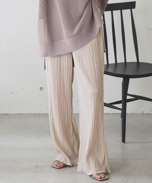 tiptop（ティップトップ）の「サテンミニプリーツセミフレアパンツ（その他パンツ・レディース・ブラック/イエロー/アイボリー/グレイッシュベージュ/モカ/ブルー/グリーン・FREE）」の17枚目の写真