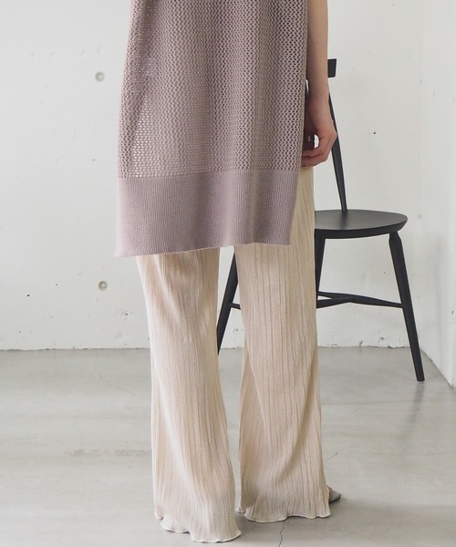 tiptop（ティップトップ）の「サテンミニプリーツセミフレアパンツ（その他パンツ・レディース・ブラック/イエロー/アイボリー/グレイッシュベージュ/モカ/ブルー/グリーン・FREE）」の8枚目の写真