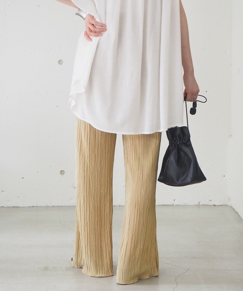 tiptop（ティップトップ）の「サテンミニプリーツセミフレアパンツ（その他パンツ・レディース・ブラック/イエロー/アイボリー/グレイッシュベージュ/モカ/ブルー/グリーン・FREE）」の12枚目の写真