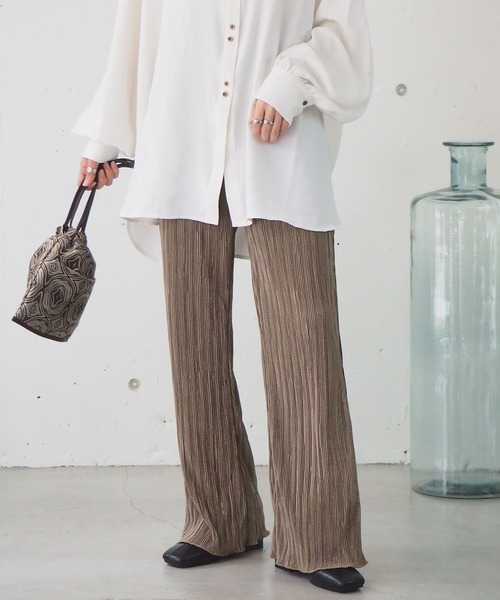 tiptop（ティップトップ）の「サテンミニプリーツセミフレアパンツ（その他パンツ・レディース・ブラック/イエロー/アイボリー/グレイッシュベージュ/モカ/ブルー/グリーン・FREE）」の22枚目の写真