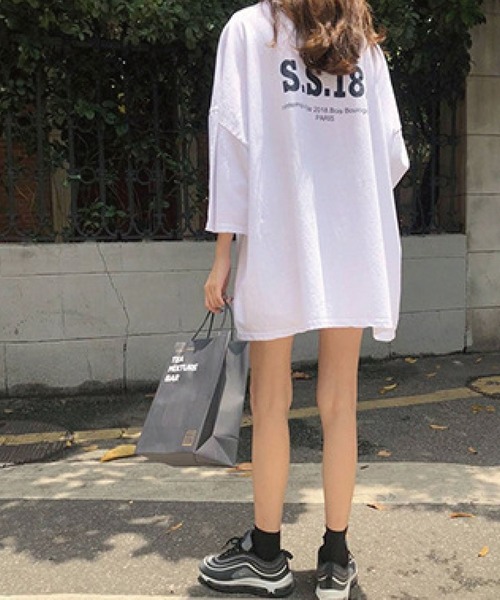 meJane(ミージェーン)の「S.S.18.ボックスロゴバックプリントTシャツ【ZOZOTOWN限定】(Tシャツ/カットソー・レディース・ホワイト/ブルー・FREE)」の4枚目の写真