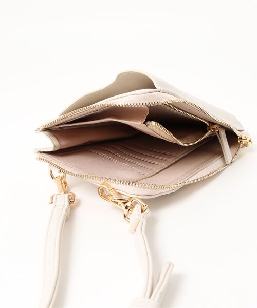 RANAN(ラナン)の「ウォレットポシェット(ショルダーバッグ・レディース・ブラック/ベージュ系その他/パイソン・FREE)」の7枚目の写真