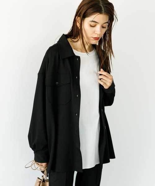 koe（コエ）の「ポンチＣＰＯジャケット*（ブルゾン・レディース・ライトベージュ/カーキ/ベージュ/ブラック・S/M）」の2枚目の写真