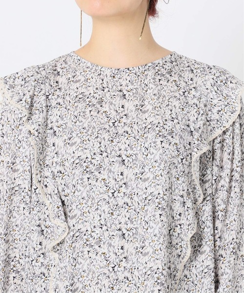 Simplicite（サンプリシテ）の「フリルフラワープリントブラウス◆（シャツ/ブラウス・レディース・ブラック/グレー/レッド・FREE）」の8枚目の写真