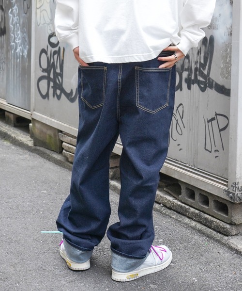 VENCEEXCHANGE(ヴァンスエクスチェンジ)の「デニムワイドパンツ(デニムパンツ・メンズ・ブルー/ネイビー・M/L)」の4枚目の写真