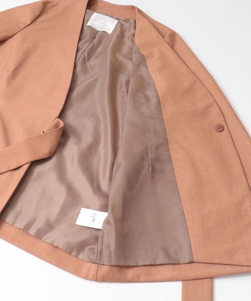 KBF+（ケービーエフプラス）の「KBF+　Vネックノーカラーベルトジャケット∴（ノーカラージャケット・レディース・ベージュ・ONE）」の6枚目の写真