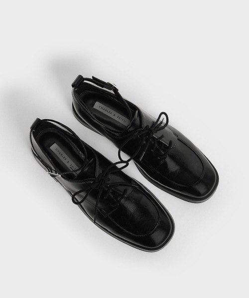 CHARLES & KEITH(チャールズ & キース)の「アンクルストラップ ダービーシューズ / Ankle Strap Derby Shoes(ドレスシューズ・レディース・ブラック/バーガンディー・22.5cm/23cm/23.5cm/24.5cm/25cm/25.5cm)」の9枚目の写真