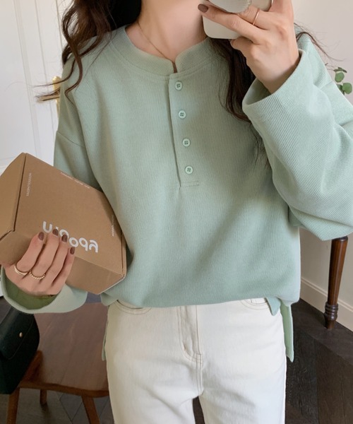 Diosfront（ディオスフロント）の「スタンドネックオーバーサイズカットロンTee（Tシャツ/カットソー・レディース・ライトグリーン/イエロー/ブラック/ブルーグリーン/ボルドー/キャメル/グリーン/ネイビー・M/L/XL）」の13枚目の写真