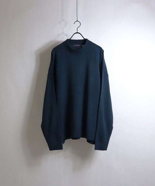 Confirm(コンファーム)の「Confirm / コンファーム ビッグシルエットモックネックニット(ニット/セーター・メンズ・ライトグレー/ブラック/ボルドー/ブラック×グレー/グリーン/ライトグリーン/ブルー・M/L)」の5枚目の写真