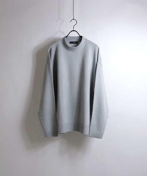 Confirm(コンファーム)の「Confirm / コンファーム ビッグシルエットモックネックニット(ニット/セーター・メンズ・ライトグレー/ブラック/ボルドー/ブラック×グレー/グリーン/ライトグリーン/ブルー・M/L)」の4枚目の写真