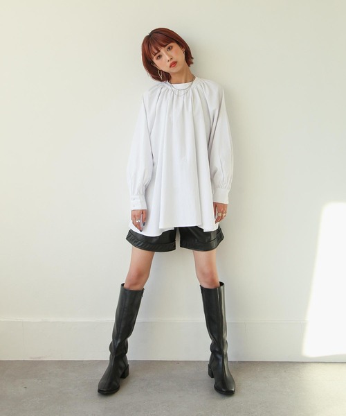 Chillfar（チルファー）の「フェイクレザーショートパンツ（その他パンツ・レディース・ブラック/ベージュ/アイボリー・MEDIUM/LARGE）」の13枚目の写真