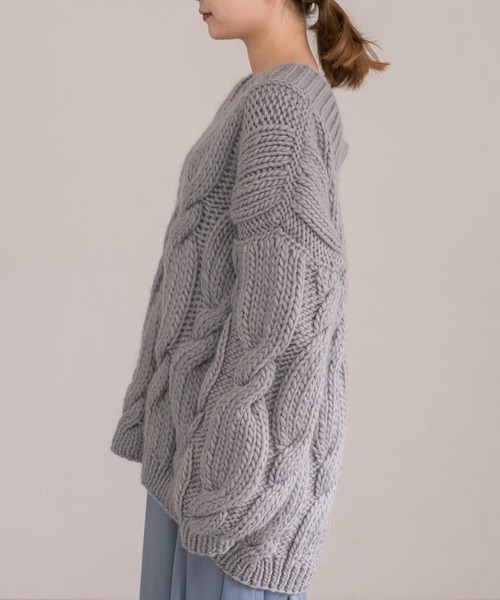 URBAN RESEARCH ROSSO WOMEN（アーバンリサーチ　ロッソ）の「『別注』MIRSTORES×ROSSO　HAND MADE V-NECK SWEATER（ニット/セーター・レディース・ダークブラウン/ライトピンク/グレー・MEDIUM）」の12枚目の写真