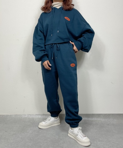 nemne store(ネンネストア)の「走り出す裏起毛スウェットパンツ(スウェットパンツ・レディース・ネイビー/グリーン/オートミール・フリー)」の19枚目の写真