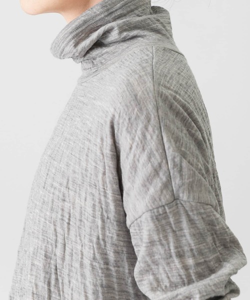 かぐれ(カグレ)の「ウールコットンワイドタートル(Tシャツ/カットソー・レディース・チャコールグレー/ライトグレー・FREE)」の6枚目の写真