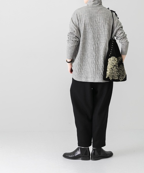 かぐれ(カグレ)の「ウールコットンワイドタートル(Tシャツ/カットソー・レディース・チャコールグレー/ライトグレー・FREE)」の8枚目の写真