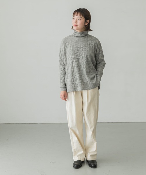 かぐれ(カグレ)の「ウールコットンワイドタートル(Tシャツ/カットソー・レディース・チャコールグレー/ライトグレー・FREE)」の17枚目の写真