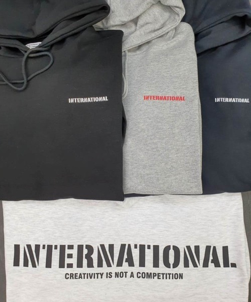 Dalfwin(ダールフィン)の「韓国スウェット 裏起毛 INTERNATIONALバックロゴフーディー パーカー オーバーサイズ(パーカー・レディース・グレー/ホワイト系その他/ブラック・FREE)」の19枚目の写真