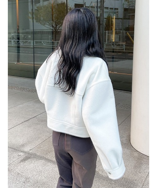 ENVYM（アンビー）の「シャギーショートＪＫ（その他アウター・レディース・ホワイト/ブラック・FREE）」の17枚目の写真