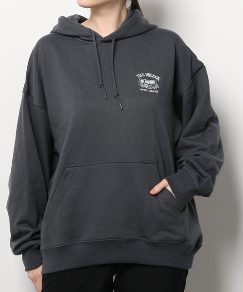 POWER TO THE PEOPLE（パワートゥーザピープル）の「【POWER TO THE PEOPLE/パワー トゥザ ピープル】 バックデザイン Hippie＆Wagon 刺繍 プルパーカー（パーカー・レディース・チャコールグレー/オレンジ/マルチ/グレイッシュベージュ・M/L/XL）」の17枚目の写真