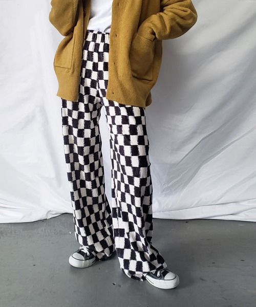 me+em select（ミームセレクト）の「【 ３COLOR 】ブロックチェックスムースベロアパンツ（その他パンツ・レディース・ブラウン/ブラック/グレー・FREE）」の9枚目の写真