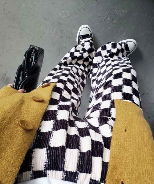 me+em select（ミームセレクト）の「【 ３COLOR 】ブロックチェックスムースベロアパンツ（その他パンツ・レディース・ブラウン/ブラック/グレー・FREE）」の12枚目の写真