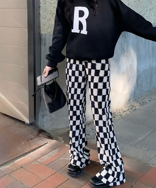 me+em select（ミームセレクト）の「【 ３COLOR 】ブロックチェックスムースベロアパンツ（その他パンツ・レディース・ブラウン/ブラック/グレー・FREE）」の17枚目の写真