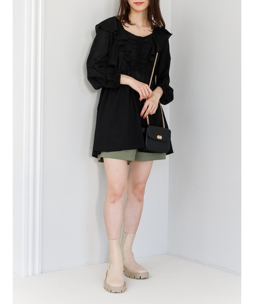 SLURR（スラ―）の「2Wayシアーギンガムフリルチュニック（シャツ/ブラウス・レディース・オフホワイト/ブラック/アイボリー・FREE）」の18枚目の写真