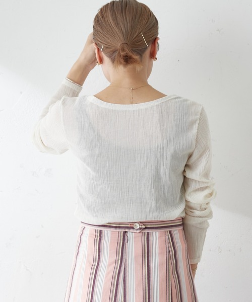 SHENERY（シーナリー）の「シアークレープブルーゼヘムロンTEE（Tシャツ/カットソー・レディース・ベージュ/オフホワイト・FREE）」の4枚目の写真