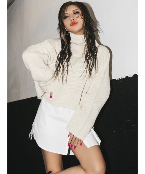 EGOIST（エゴイスト）の「天竺タートルニットトップス（ニット/セーター・レディース・ブラック/グリーン/アイボリー・FREE）」の2枚目の写真