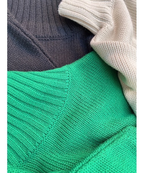 EGOIST（エゴイスト）の「天竺タートルニットトップス（ニット/セーター・レディース・ブラック/グリーン/アイボリー・FREE）」の22枚目の写真