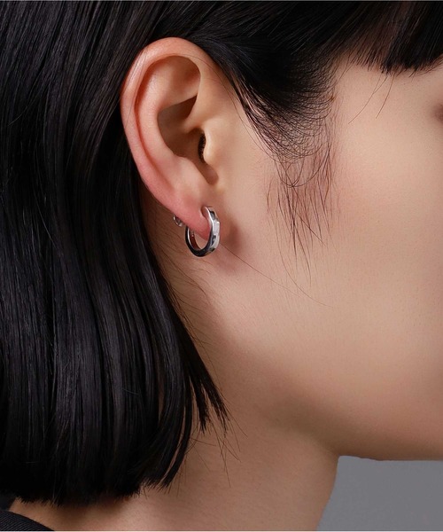 LION HEART（ライオンハート）の「LH for Gift シルバーイヤリング/ツイストテクスチャー/シルバー925（イヤリング・メンズ・シルバー/ブラック・ONE SIZE）」の5枚目の写真