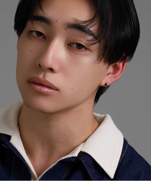 LION HEART（ライオンハート）の「LH for Gift シルバーイヤリング/ツイストテクスチャー/シルバー925（イヤリング・メンズ・シルバー/ブラック・ONE SIZE）」の13枚目の写真