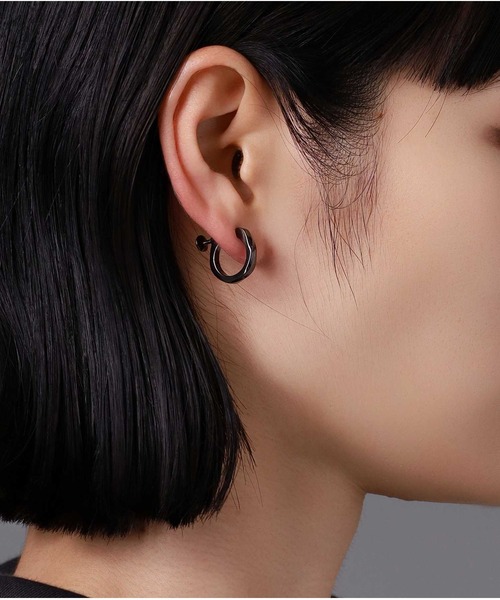 LION HEART（ライオンハート）の「LH for Gift シルバーイヤリング/ツイストテクスチャー/シルバー925（イヤリング・メンズ・シルバー/ブラック・ONE SIZE）」の15枚目の写真