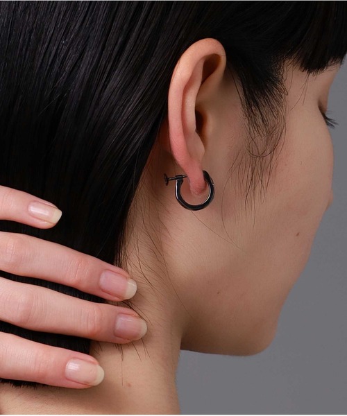 LION HEART（ライオンハート）の「LH for Gift シルバーイヤリング/ツイストテクスチャー/シルバー925（イヤリング・メンズ・シルバー/ブラック・ONE SIZE）」の16枚目の写真